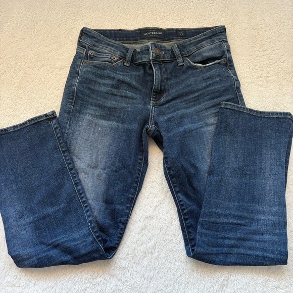 Lucky Brand Jeans Women's Dark Wash Bootcut Denim Size 4/27 Low Rise - Picture 1 of 9